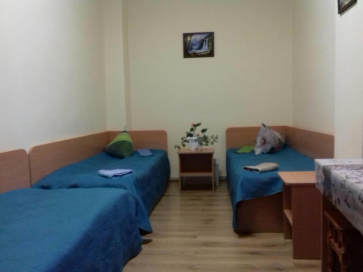 Hotel As 1 Ужгород Екстериор снимка