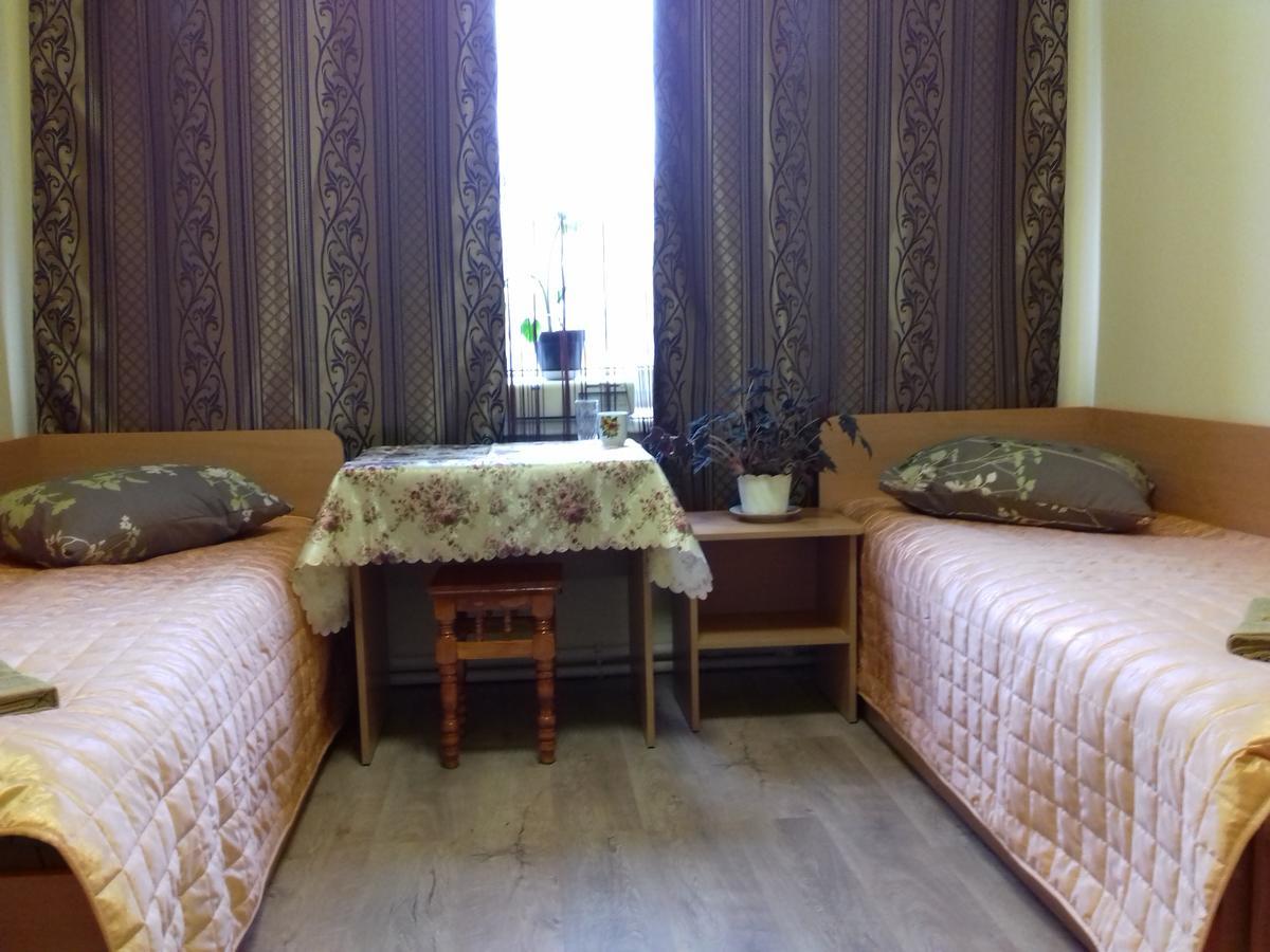 Hotel As 1 Ужгород Екстериор снимка